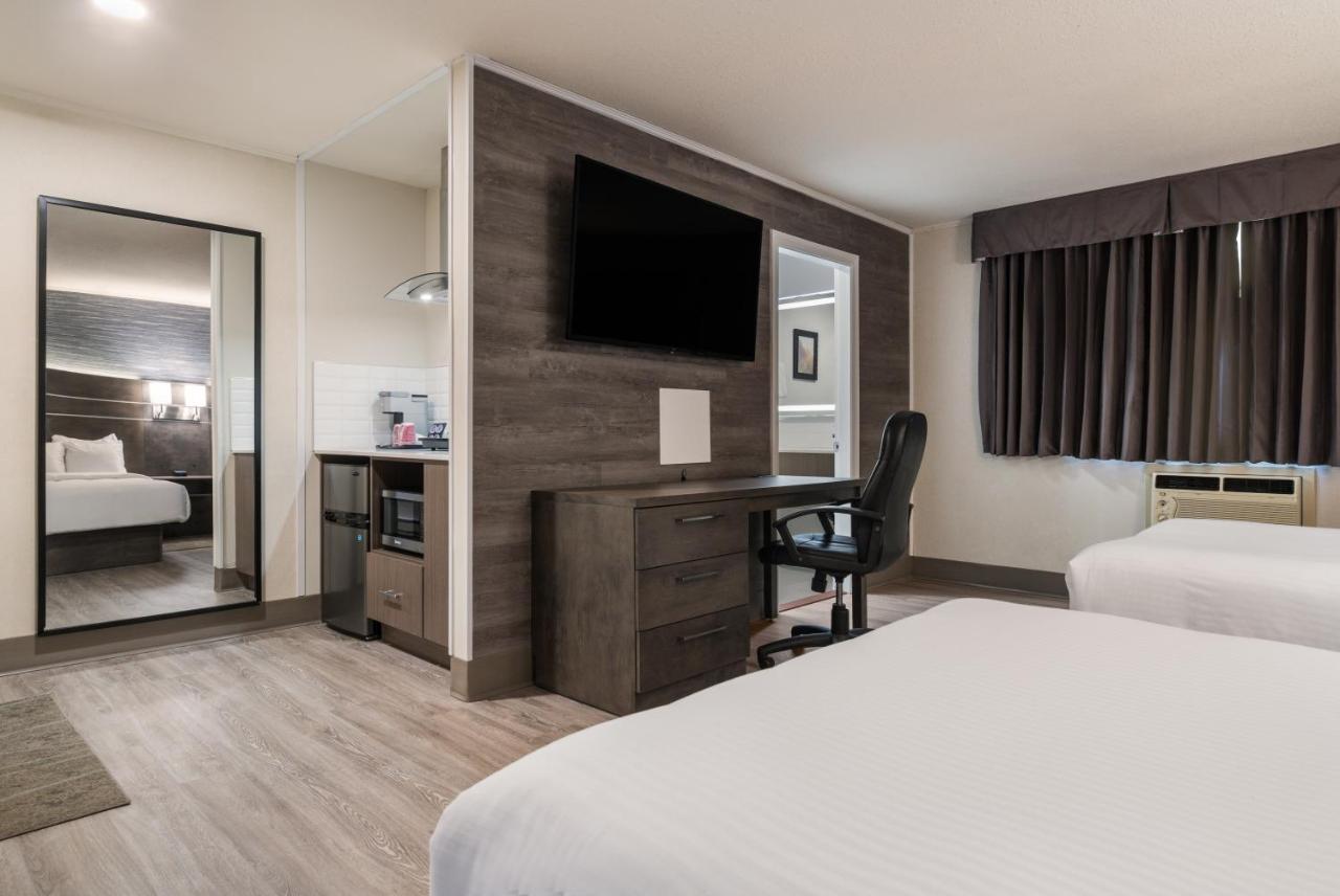 Glengarry Extended Stays Труро Екстер'єр фото